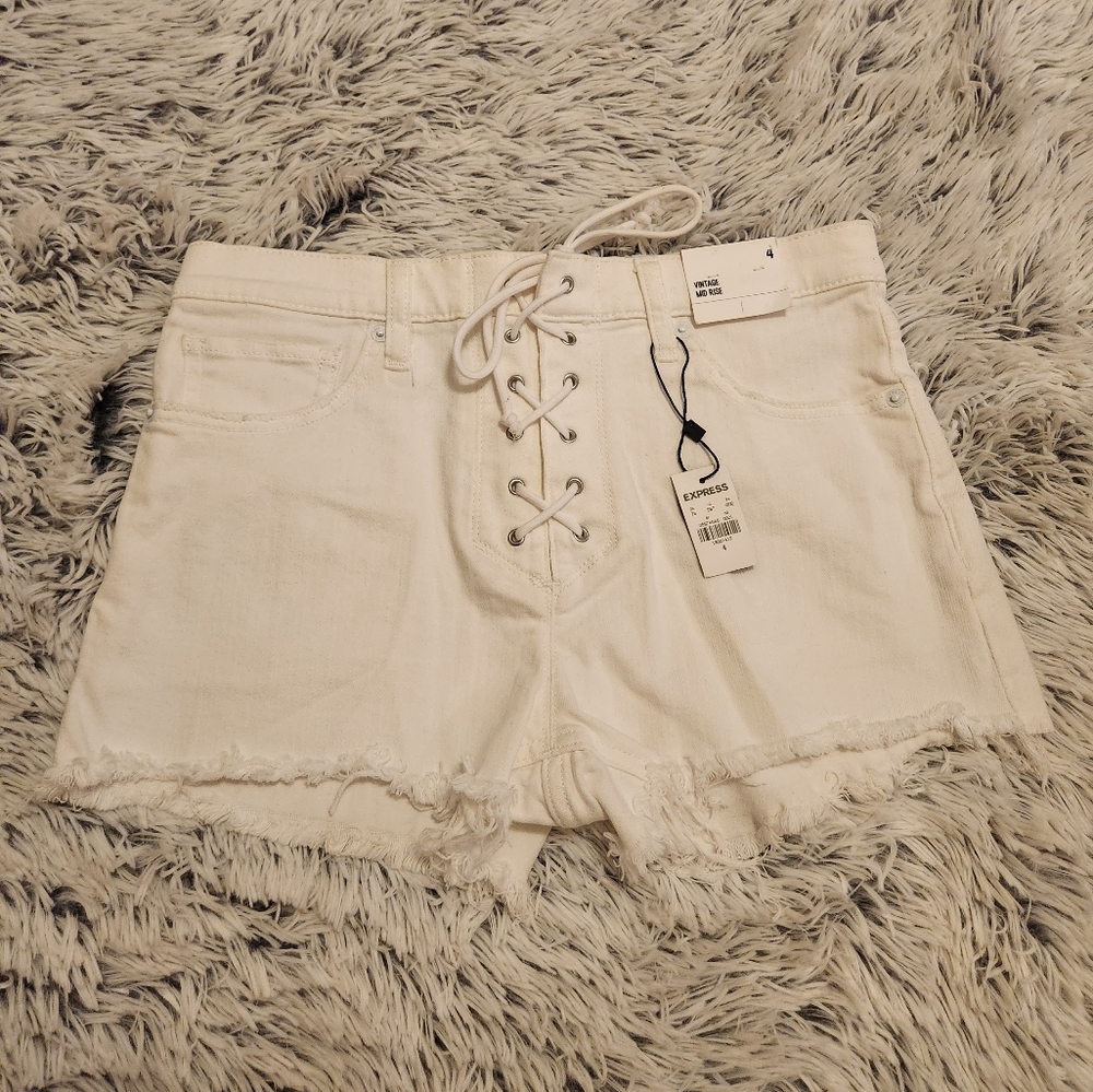 NWT Express Lace Up Denim Shorts- White- Size 4